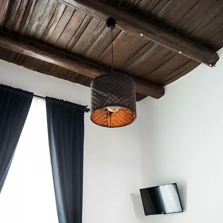 Palazzo Fruscione 住宿加早餐酒店