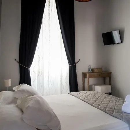 Palazzo Fruscione Bed & Breakfast *